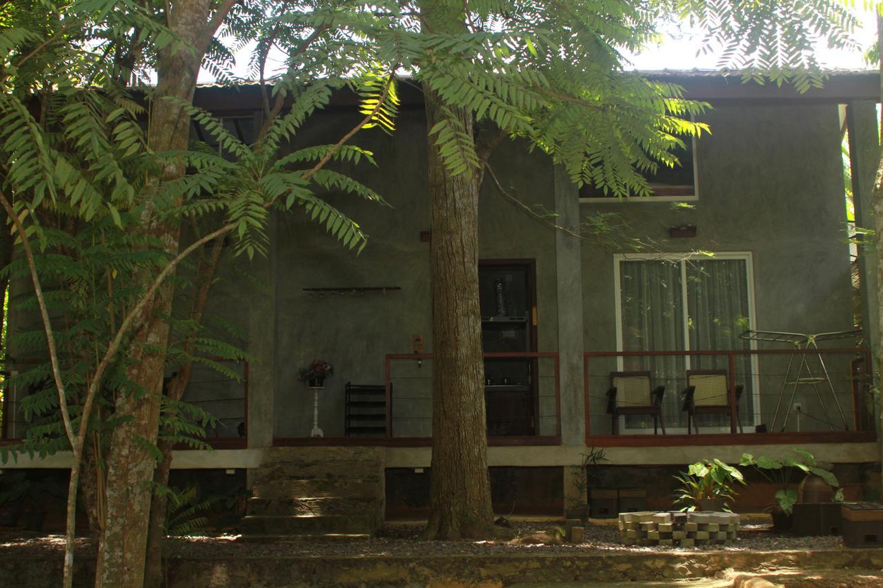 Villa Executive Residency Retreat Hikkaduwa Exterior foto